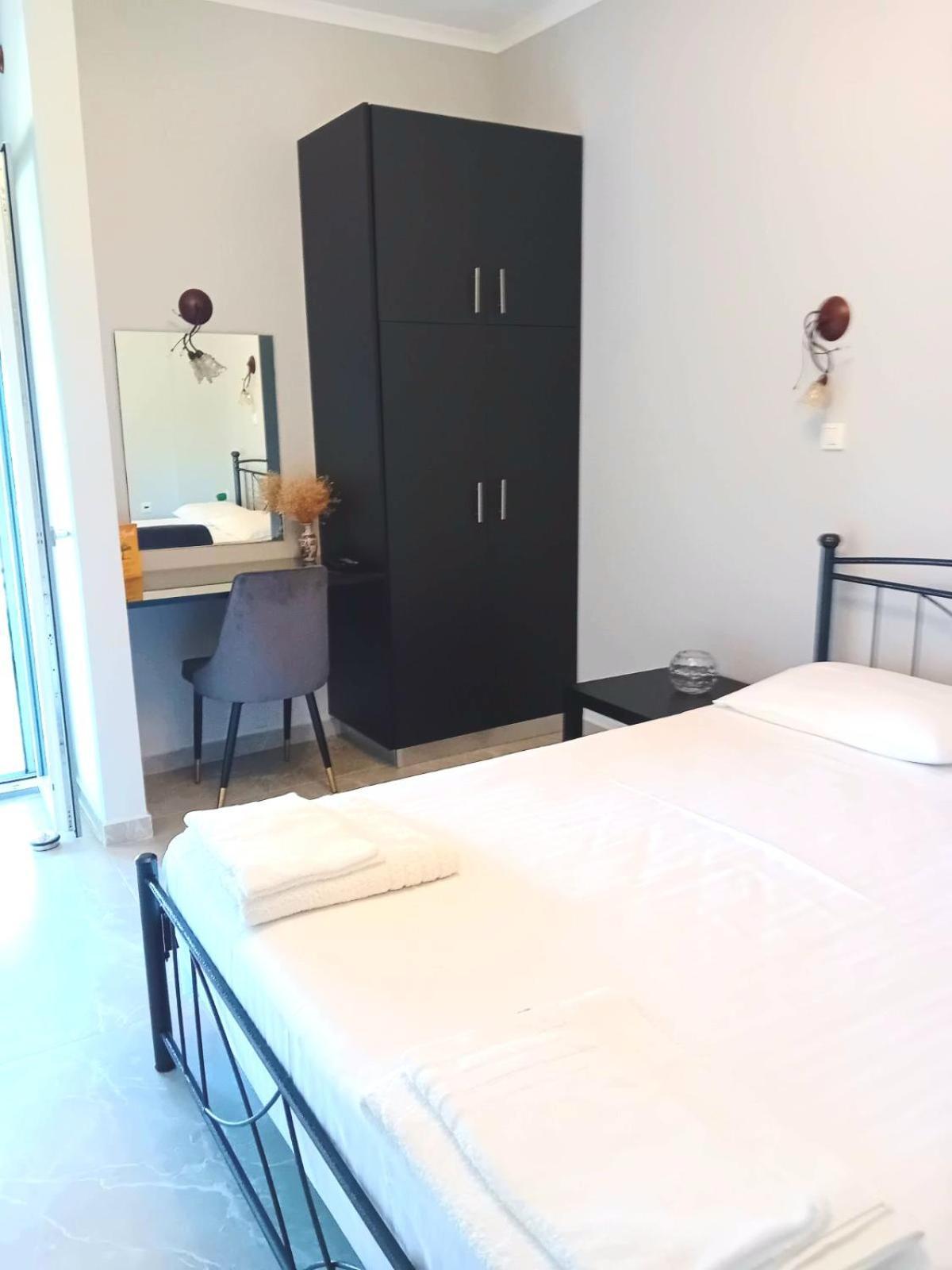 קאטליוס Eleni'S Studios מראה חיצוני תמונה